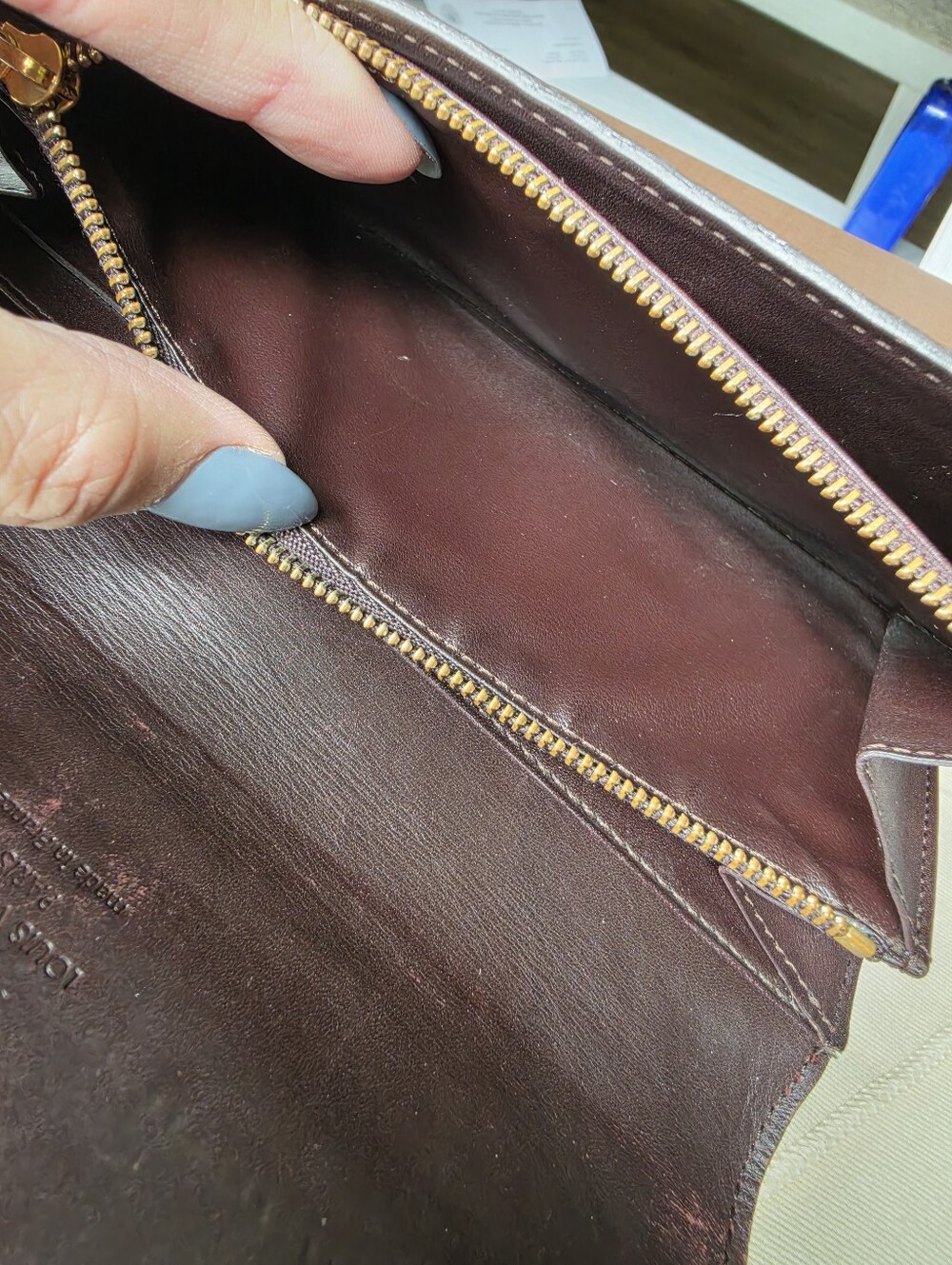 Authentic Louis Vuitton Sarah Patent Monogram Wallet in Deep Burgundy - Picture 14 of 14